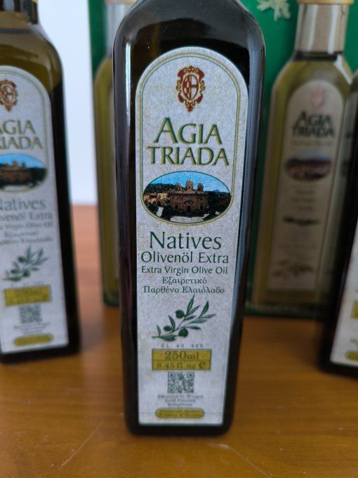 Coffret cadeau 3 huiles d'olive 25 cl du monastère d'Agia Triada Ile de Crete 